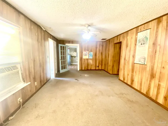 a view of entryway with stairs