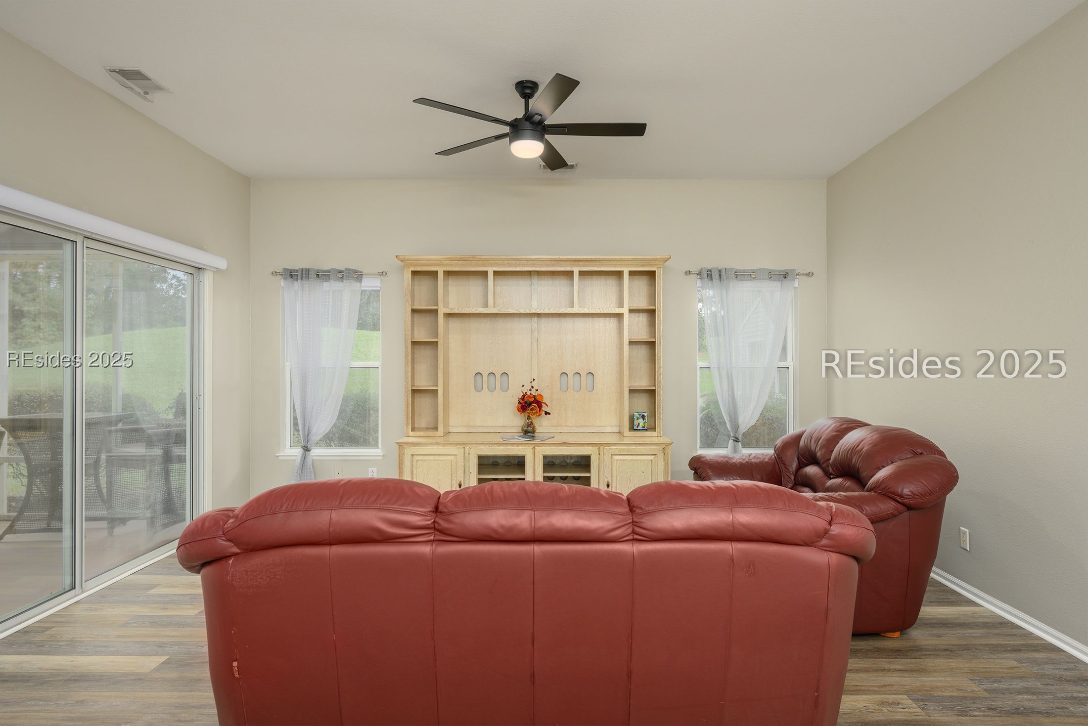 50 Purry Circle Bluffton, SC 29909 - Photo 7 of 40 Newer LVP