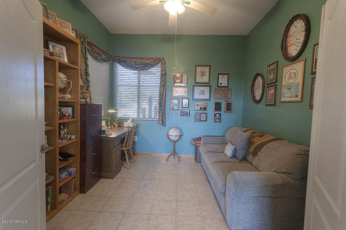 1145 West Arbor Ridge Drive Green Valley, AZ 85614 - Photo 14 of 35