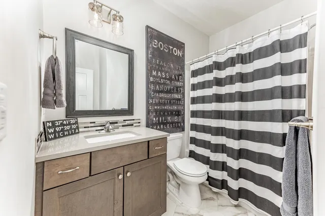 $479,400 | 6417 South Cedardale Avenue, Derby, KS 67037