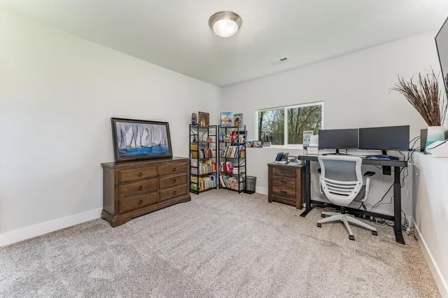 $479,400 | 6417 South Cedardale Avenue, Derby, KS 67037