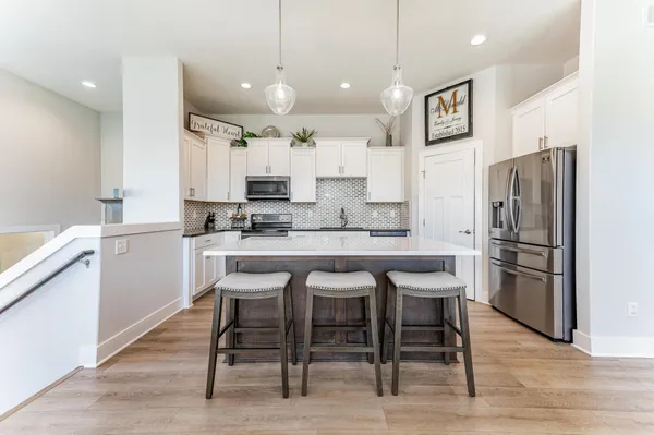 $479,400 | 6417 South Cedardale Avenue, Derby, KS 67037