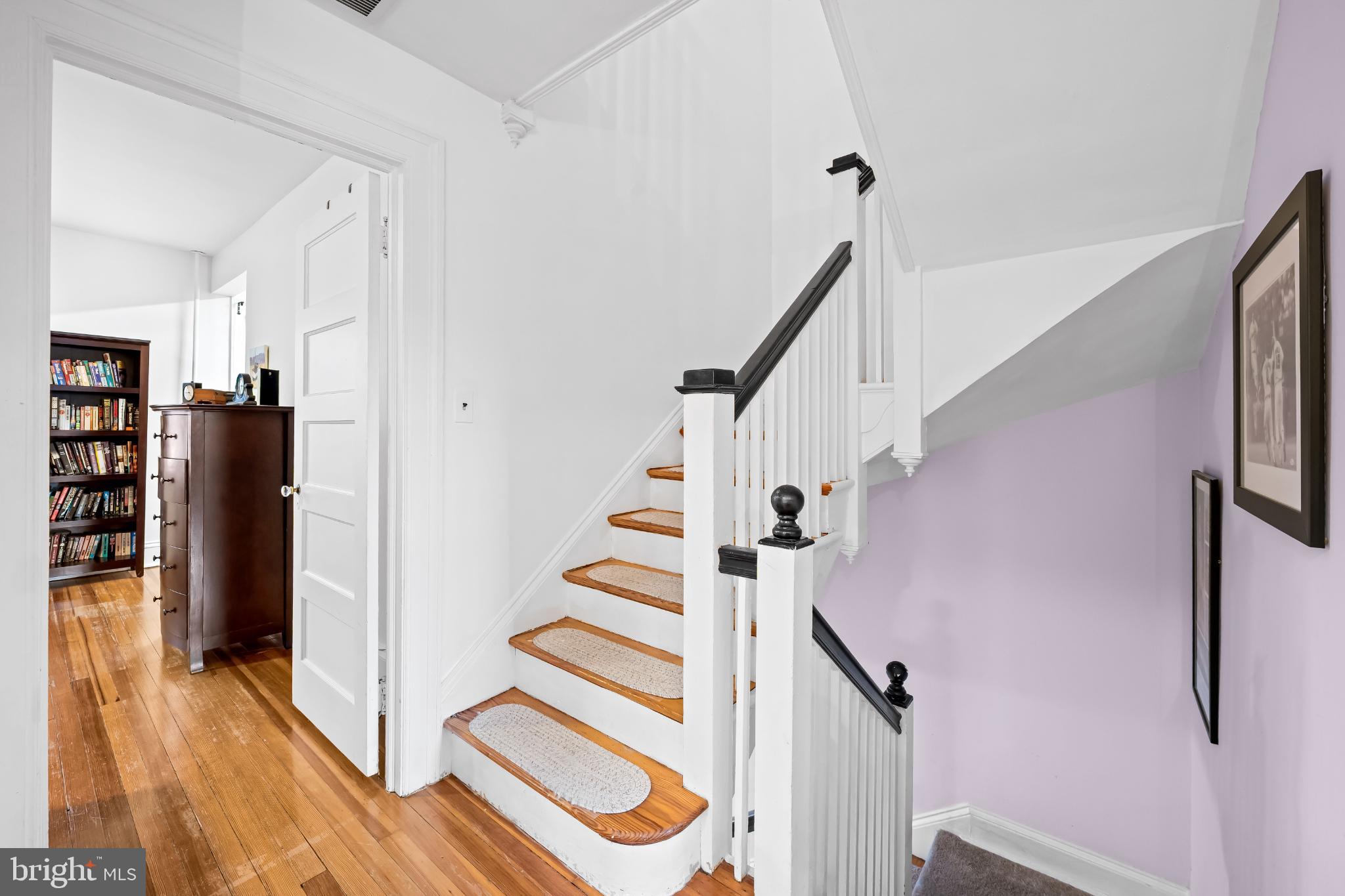 3932 Cloverhill Road Baltimore, MD 21218 - Photo 19 of 43 Seond Floor Landing