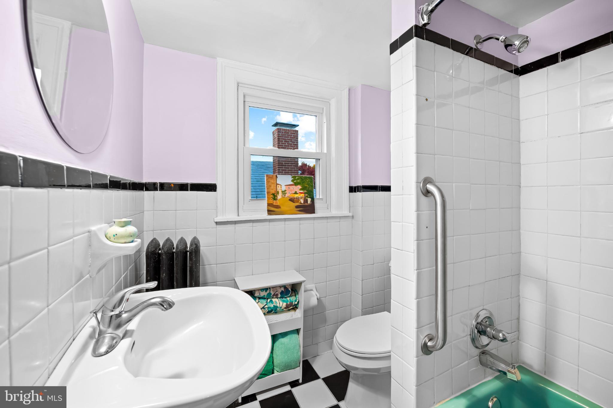3932 Cloverhill Road Baltimore, MD 21218 - Photo 33 of 43 Third Floor Full Bathroom