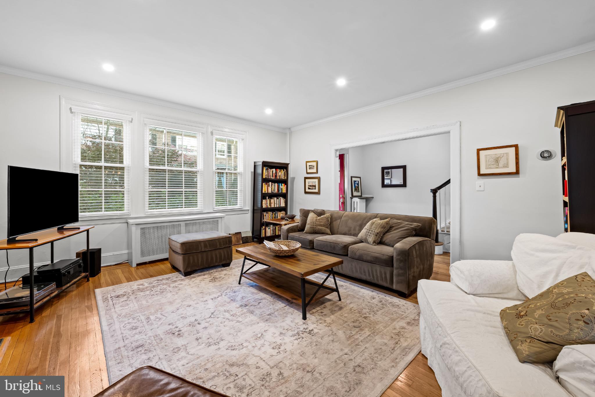 3932 Cloverhill Road Baltimore, MD 21218 - Photo 7 of 43 Custom Recessed Lighting