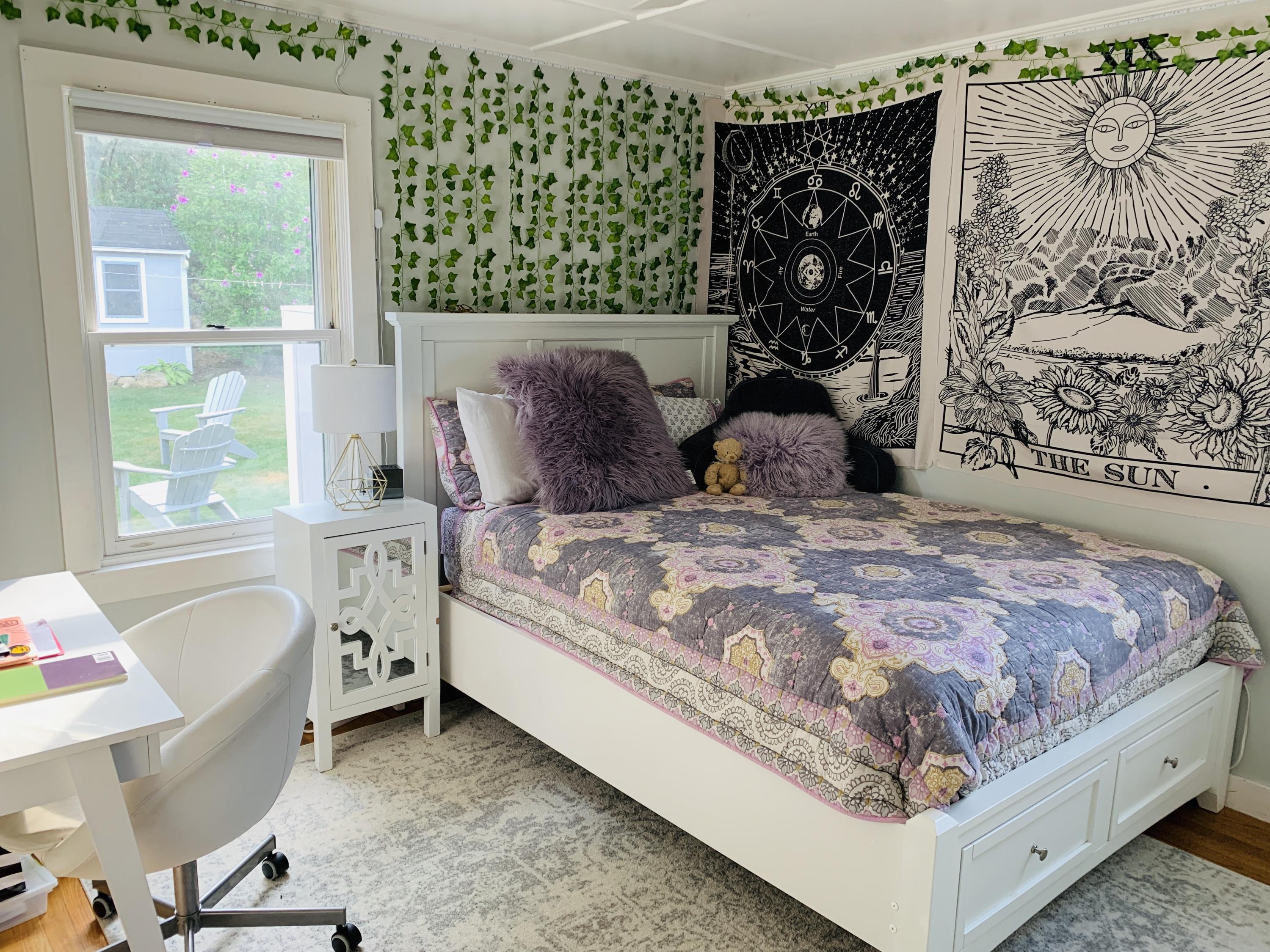 8 Morse Avenue Wareham, MA 02571 - Photo 12 of 14 a bed sitting in a bedroom next to a window