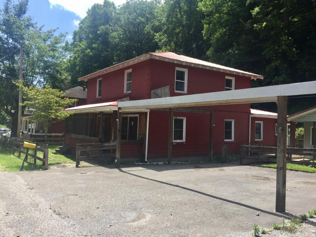 1706 Derby Road Appalachia, VA 24216 - Photo 23 of 36 Photo 23