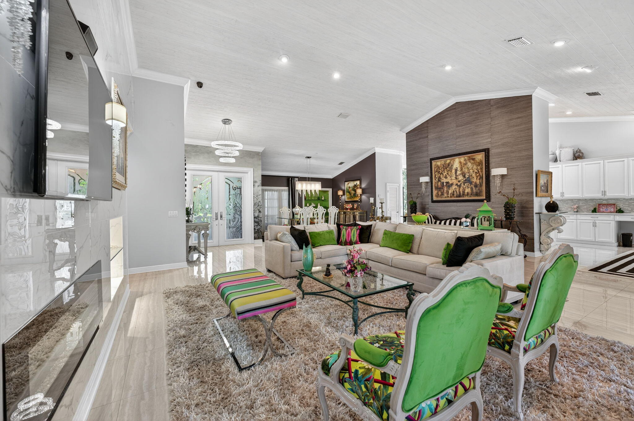 7205 Mandarin Drive Boca Raton, FL 33433 - Photo 12 of 71 a living room with furniture and a table