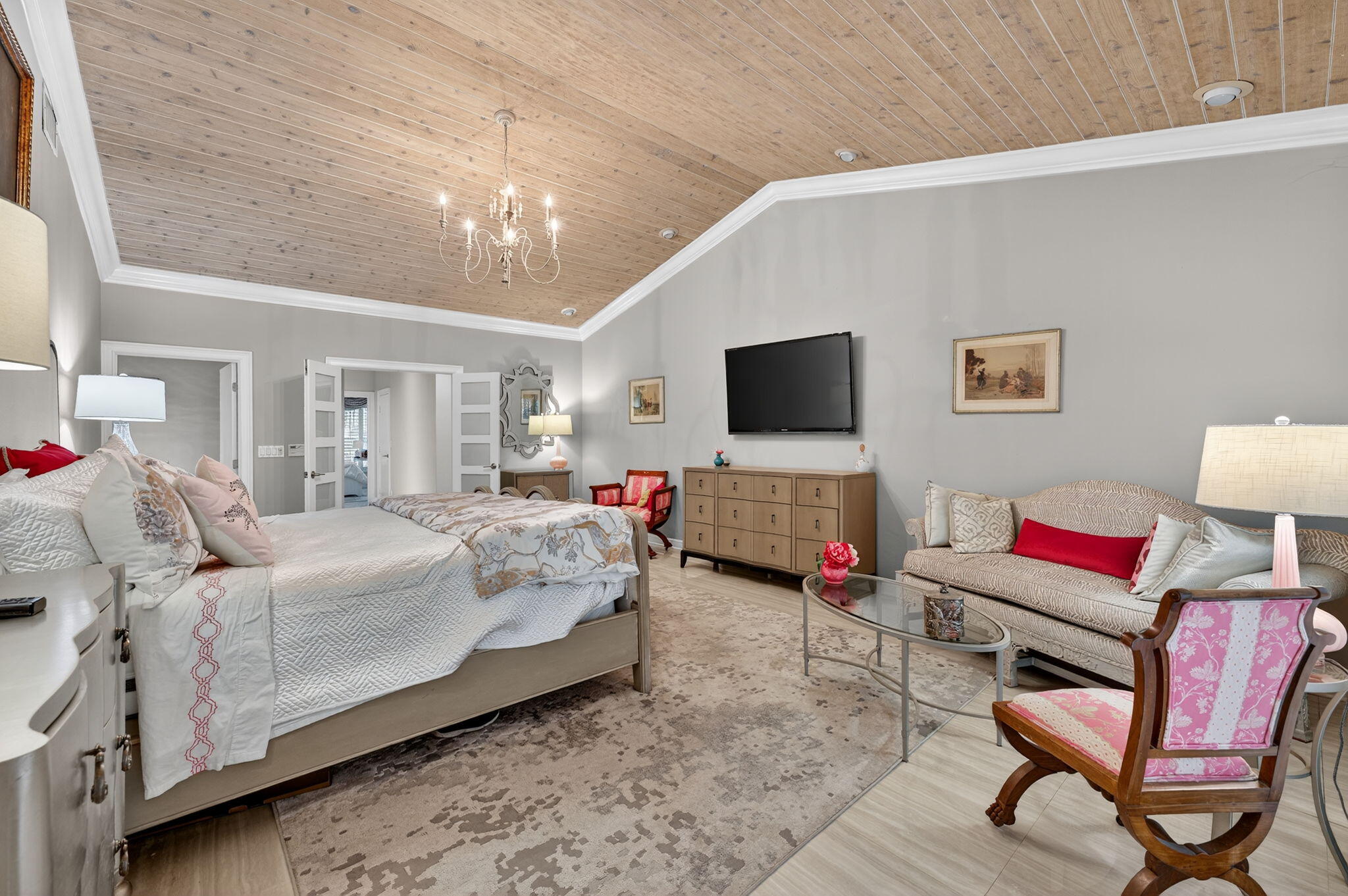 7205 Mandarin Drive Boca Raton, FL 33433 - Photo 30 of 71 a living room with furniture and a flat screen tv