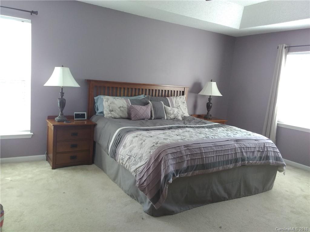 10307 Gold Pan Road Charlotte, NC 28215 - Photo 8 of 11 Gallery Image 8