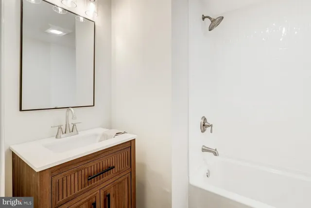 $325,000 | 2306 Elizabeth Avenue, Temple, PA 19560