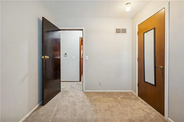 $340,000 | 12925 South Brougham Drive, Olathe, KS 66062