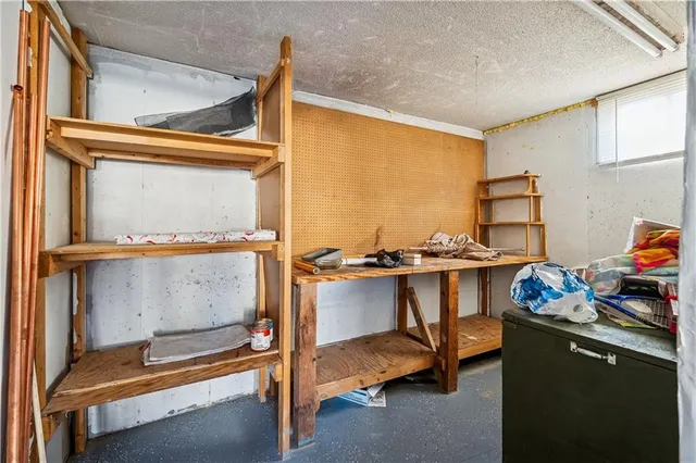 $340,000 | 12925 South Brougham Drive, Olathe, KS 66062