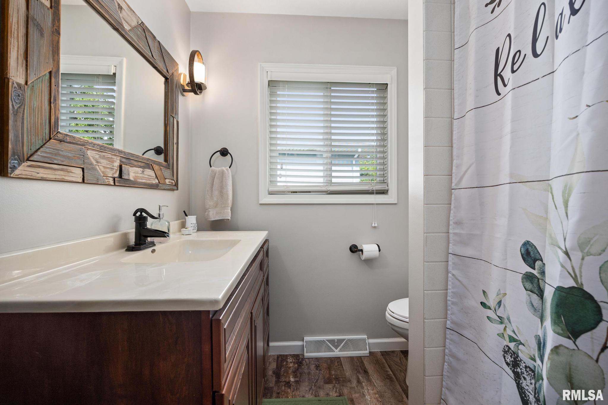 3411 West Chartwell Road Peoria, IL 61614 - Photo 26 of 33