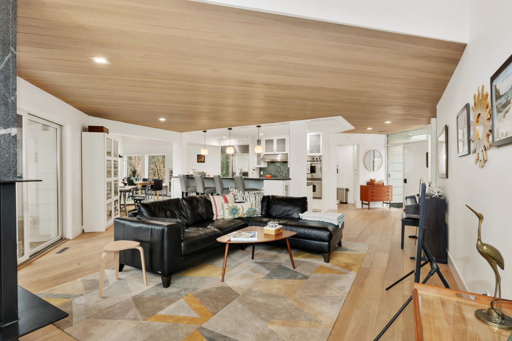 285 Leaf Street Orono, MN 55356 - Photo 5 of 47