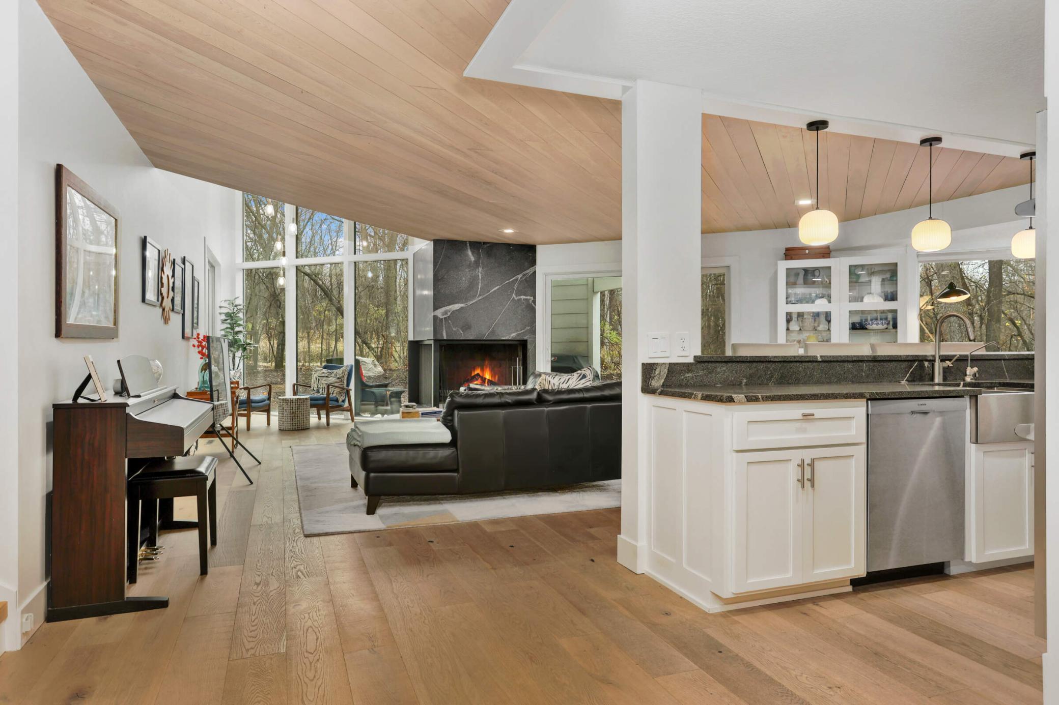 285 Leaf Street Orono, MN 55356 - Photo 9 of 47