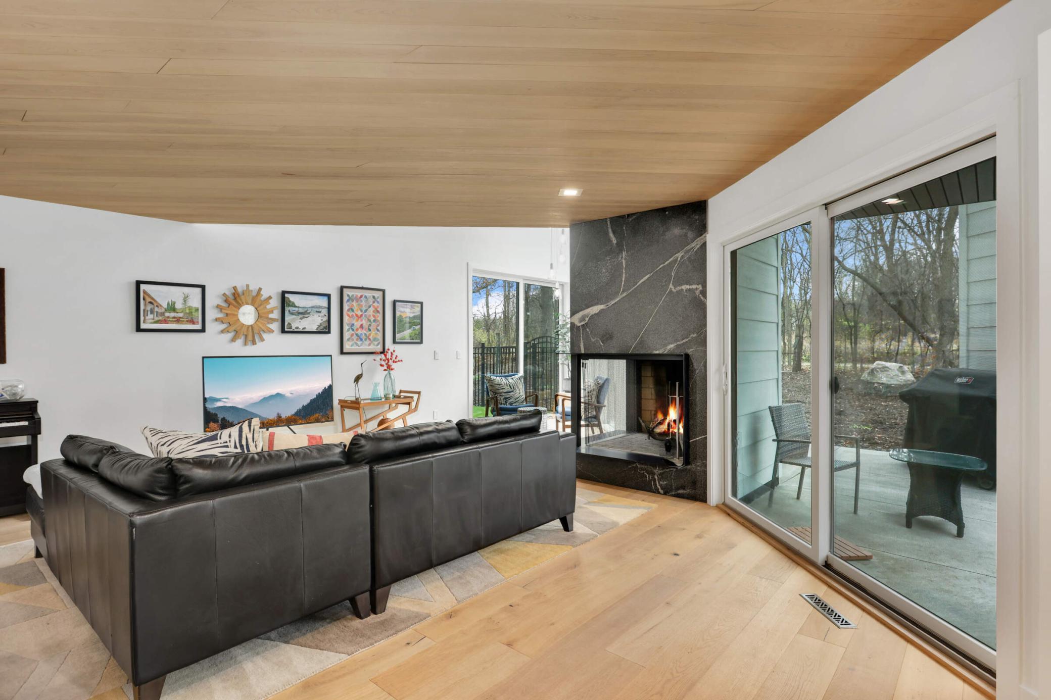 285 Leaf Street Orono, MN 55356 - Photo 10 of 47