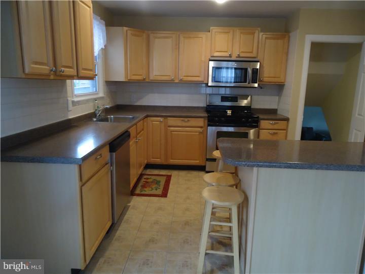 6 Great Oak Road Voorhees, NJ 08043 - Photo 10 of 24 Kitchen