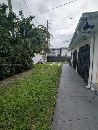 $3,500 | 1900 Northeast 186th Drive, Unit 1, North Miami Beach, FL 33179