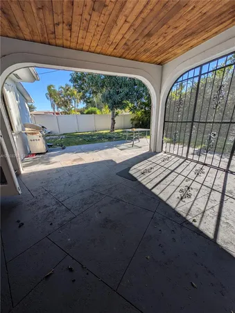 $3,500 | 1900 Northeast 186th Drive, Unit 1, North Miami Beach, FL 33179