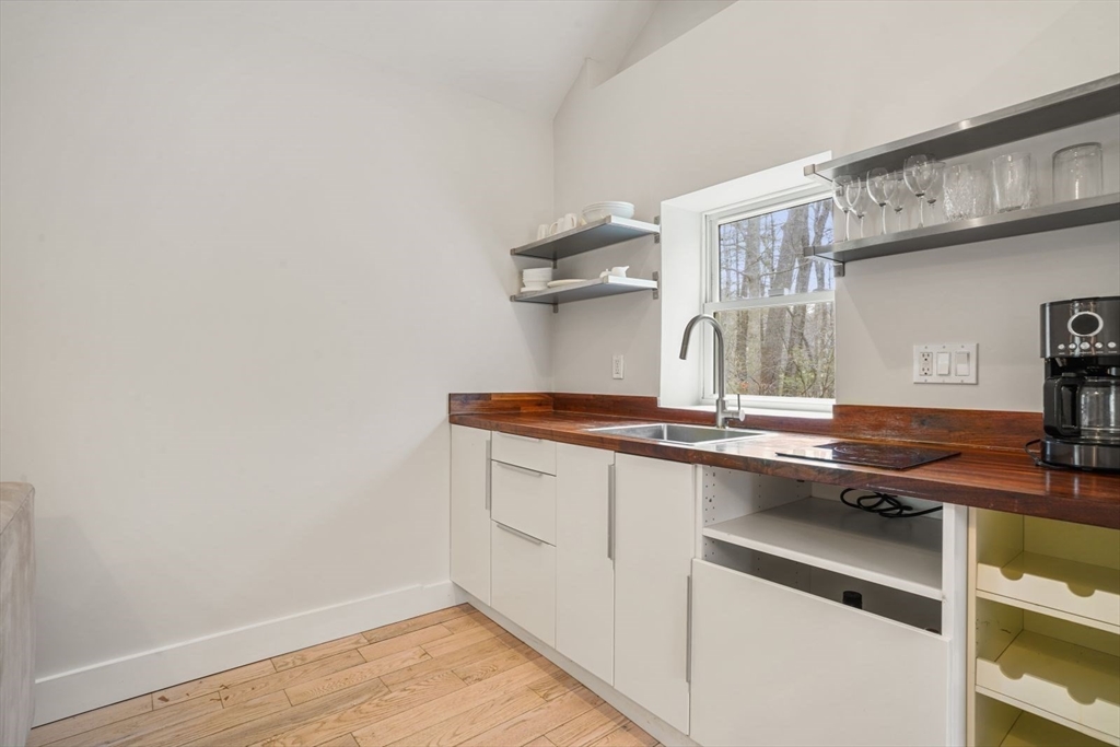 3 Riverside Drive Dover, MA 02030 - Photo 11 of 17