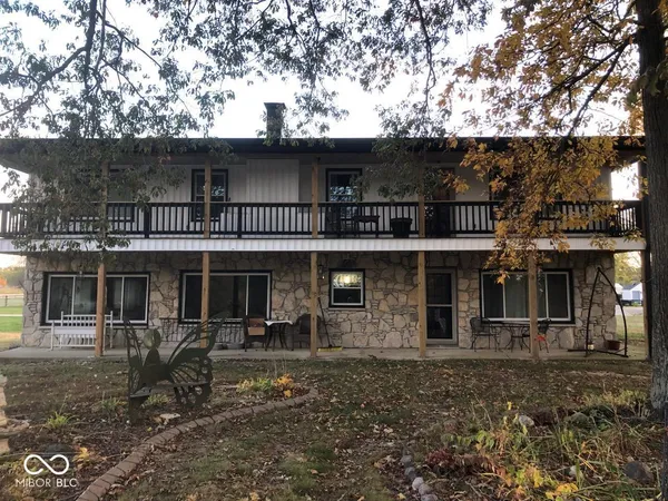 $749,900 | 4258 South Drive, Quincy, IN 47456