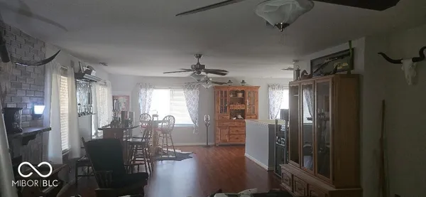 $749,900 | 4258 South Drive, Quincy, IN 47456
