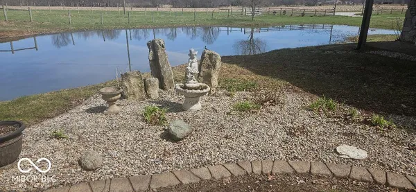 $749,900 | 4258 South Drive, Quincy, IN 47456