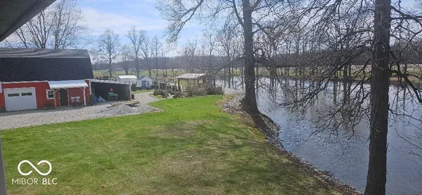 $749,900 | 4258 South Drive, Quincy, IN 47456