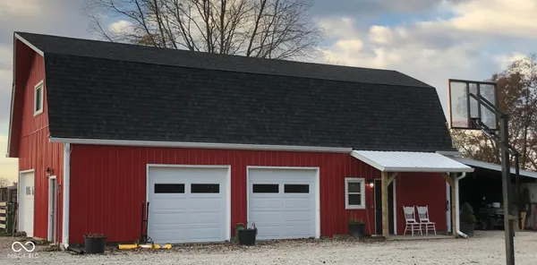 $749,900 | 4258 South Drive, Quincy, IN 47456