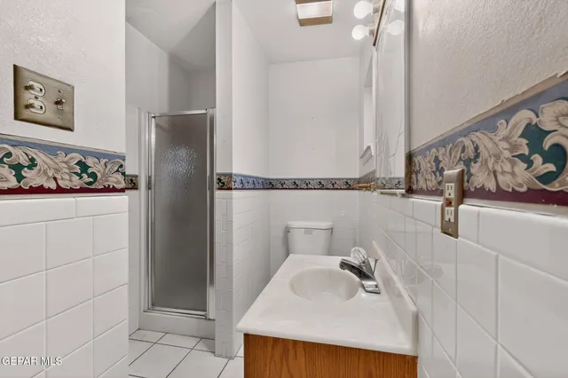 $159,900 | 424 Lomaland Drive, El Paso, TX 79907