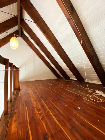 a view of an outdoor space