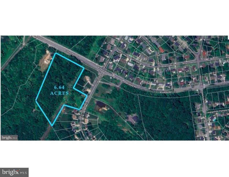 Cherryfield Road Fort Washington, MD 20744 - Photo 2 of 3 a view of a backyard