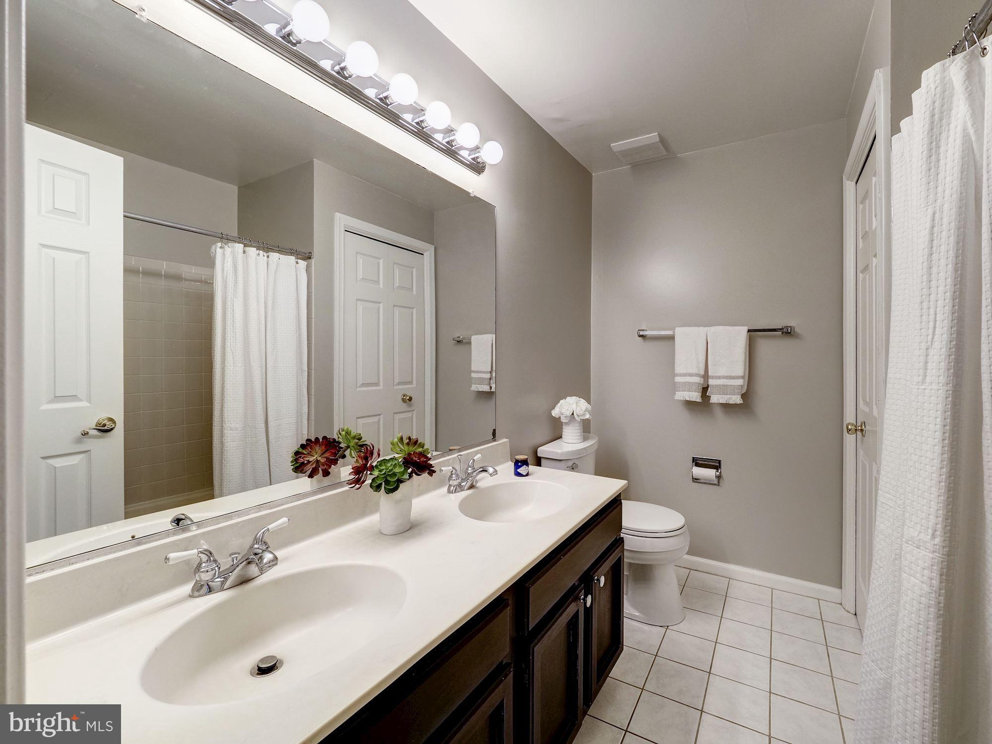 10708 Kings Riding Way, Unit 10119 Rockville, MD 20852 - Photo 15 of 37 Gallery Image 15