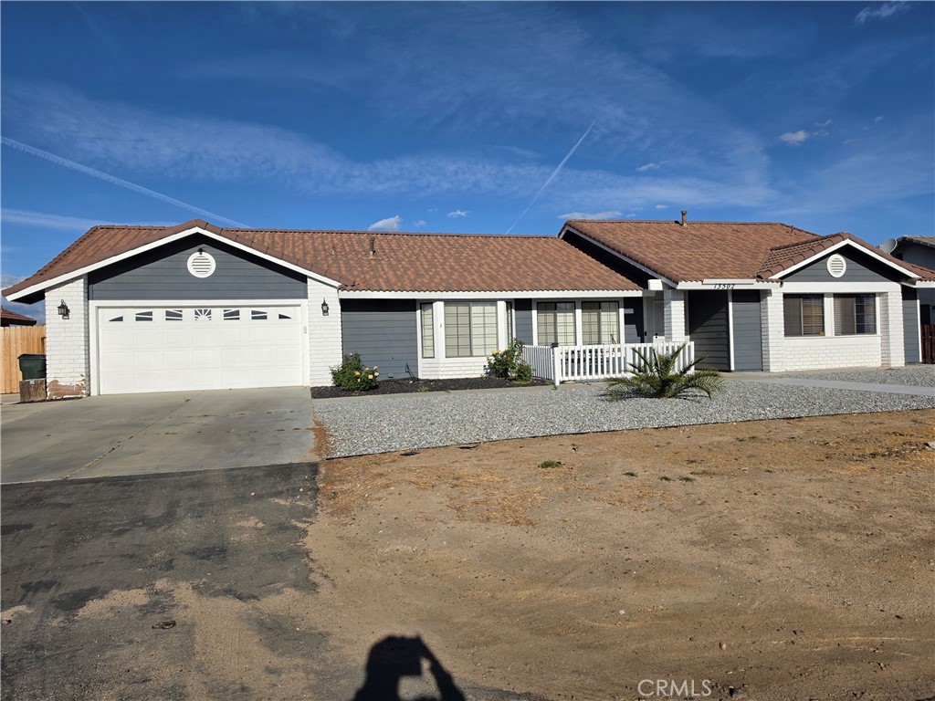 13502 Cuyamaca Road Apple Valley, CA 92308 - Photo 3 of 4