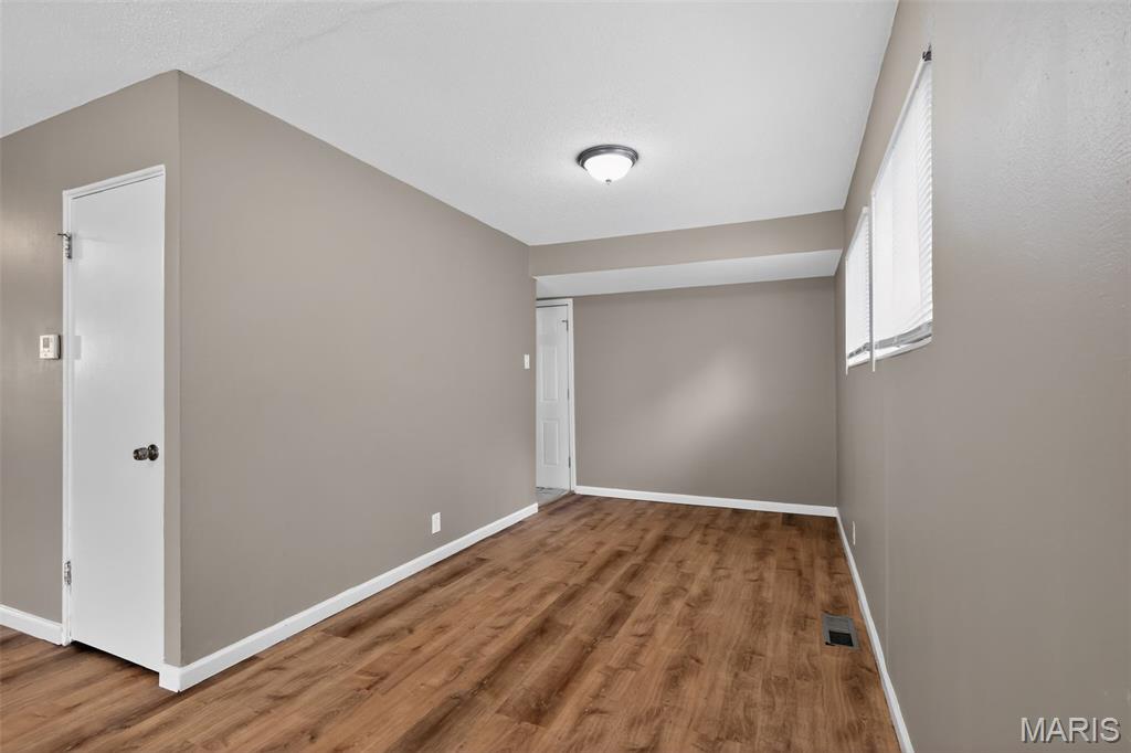 143 Grampian Road St. Louis, MO 63137 - Photo 13 of 30 Gallery Image 13