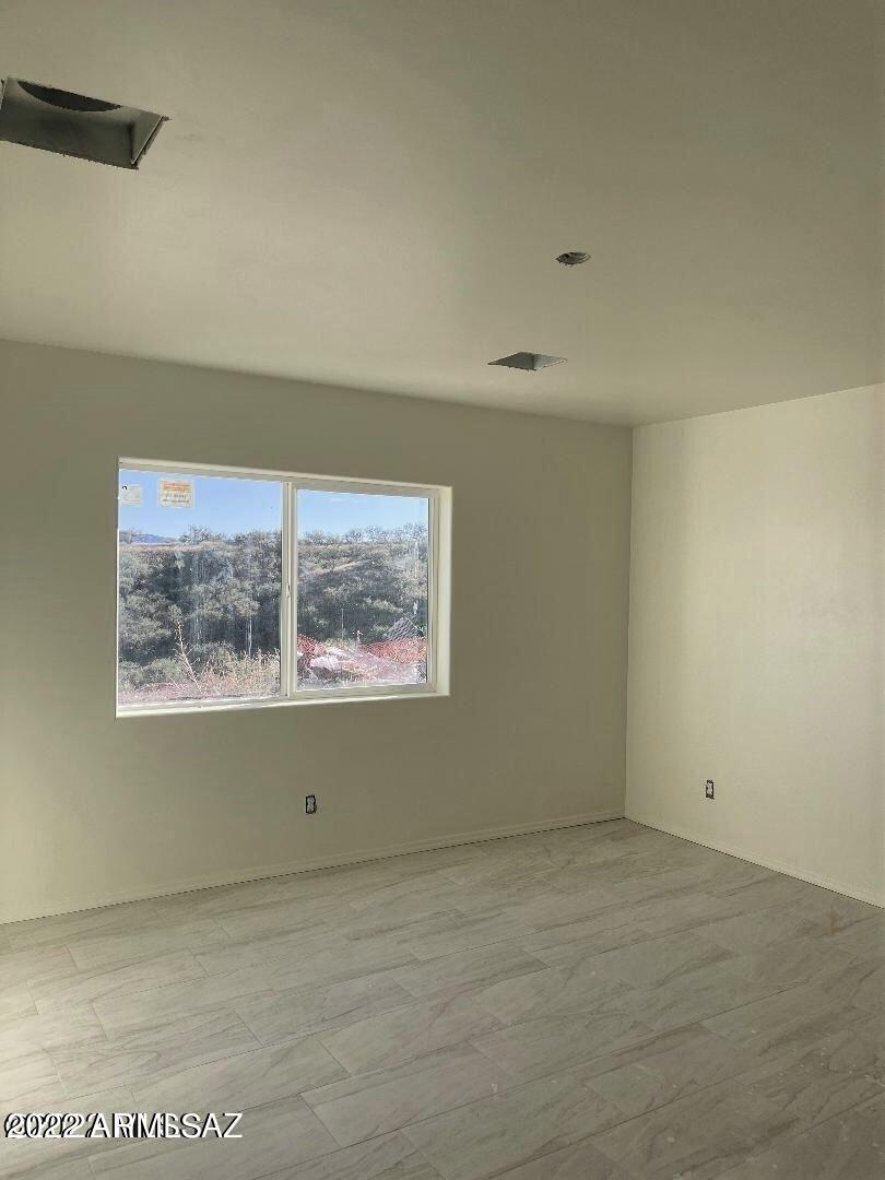 377 Paseo Picamaderos Rio Rico, AZ 85648 - Photo 11 of 22 20220914004436332438000000-o