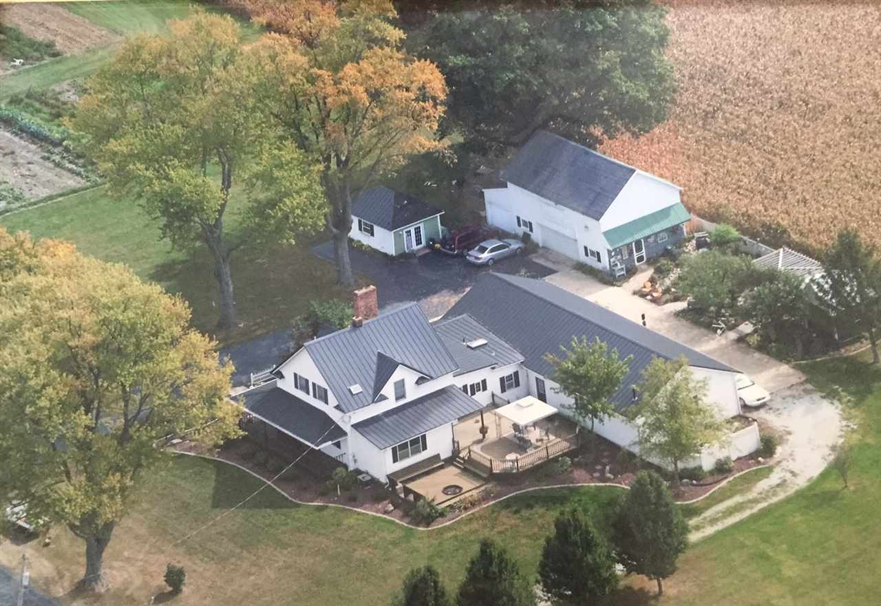 25790 Stanton Road North Liberty, IN 46554 - Photo 2 of 26