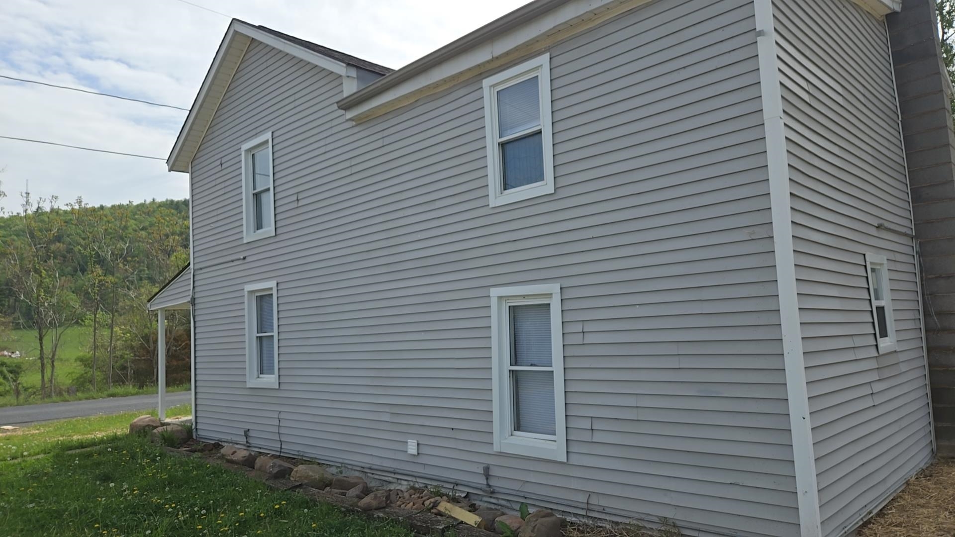9877 Coopers Mountain Road Dayton, VA 22821 - Photo 9 of 57 Gallery Image 9