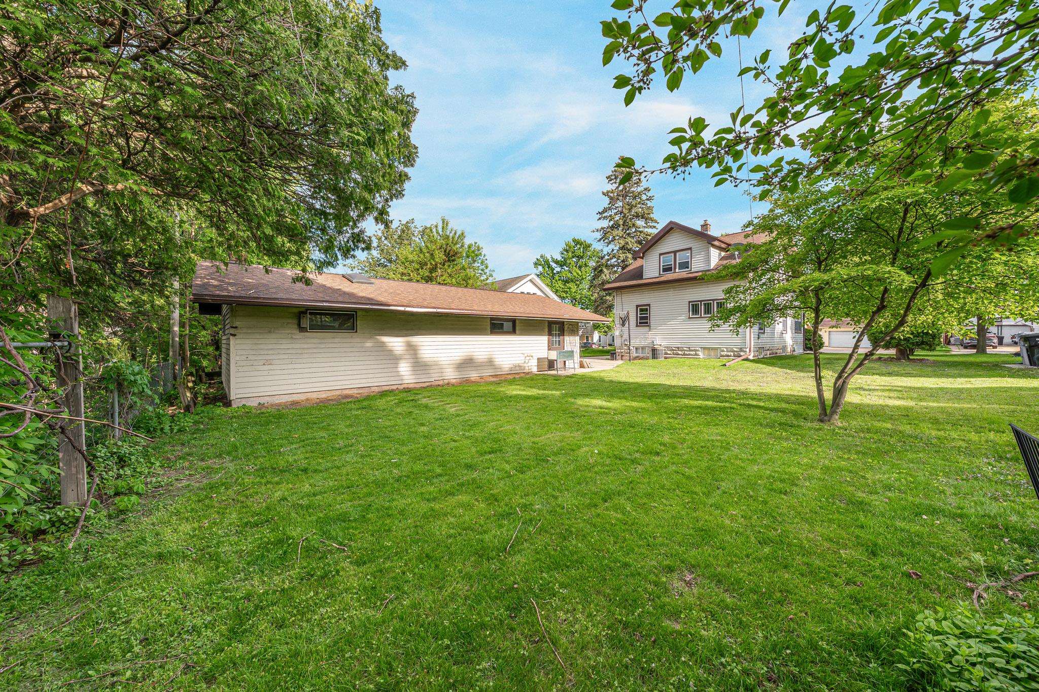 110 East Randall Street Appleton, WI 54911 - Photo 24 of 36