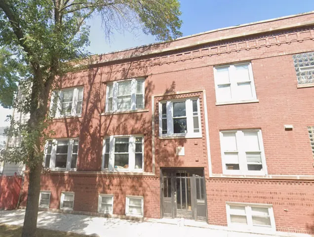$1,650 | 3138 West School Street, Unit 2, Chicago, IL 60618