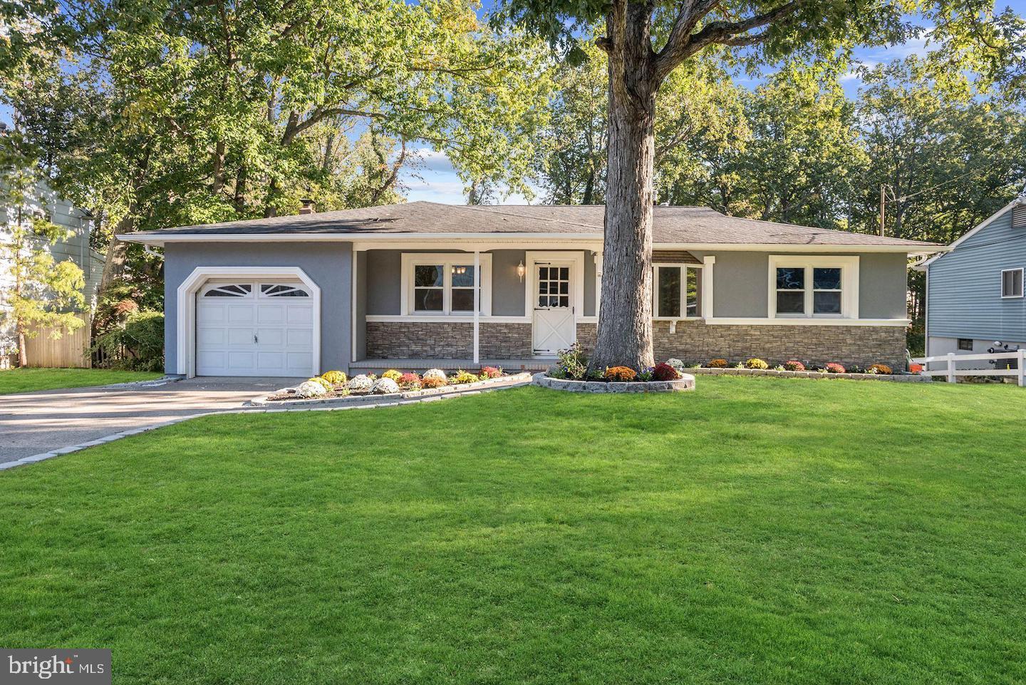 19 Silver Birch Road Turnersville, NJ 08012 - Photo 1 of 15 Gallery Image 1