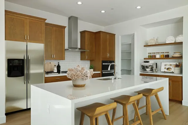 $719,990 | 2299 Paramount Lane, Manteca, CA 95337