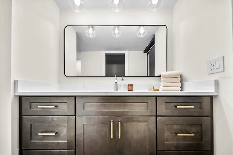 $169,900 | 2617 Cove Cay Drive, Unit 110, Clearwater, FL 33760