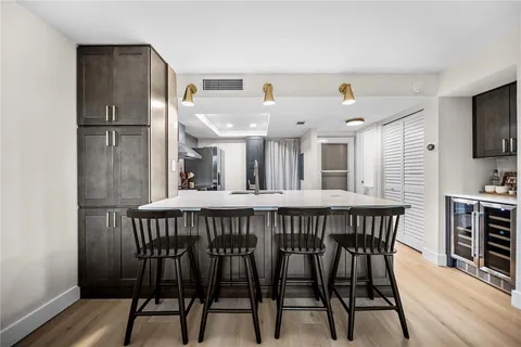 $169,900 | 2617 Cove Cay Drive, Unit 110, Clearwater, FL 33760