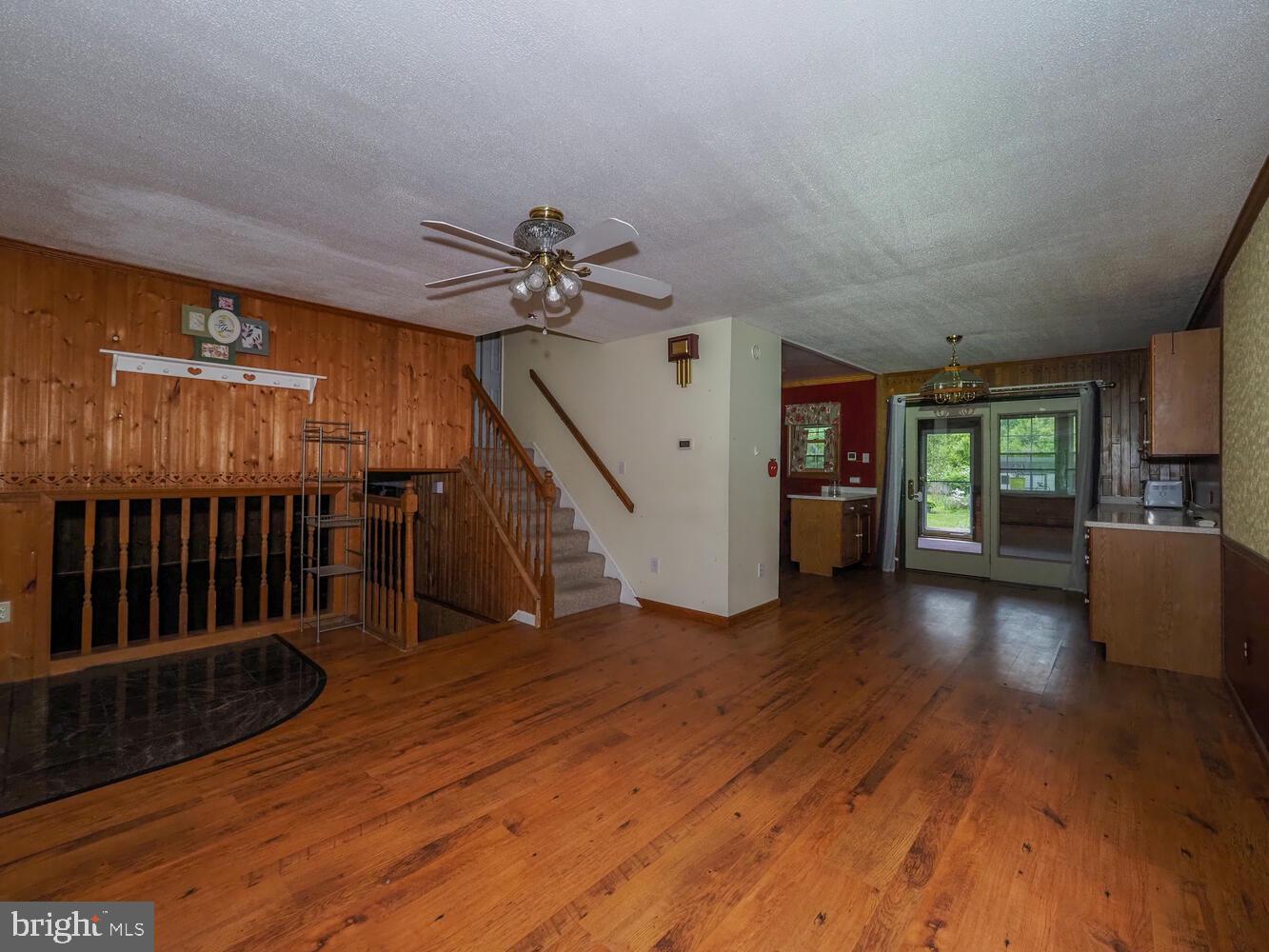 427 Magothy Bridge Road Pasadena, MD 21122 - Photo 15 of 41 Gallery Image 15