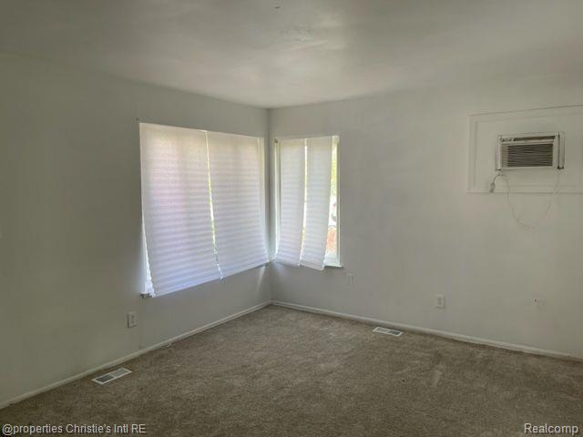 18215 Fitzpatrick Street Detroit, MI 48228 - Photo 6 of 14