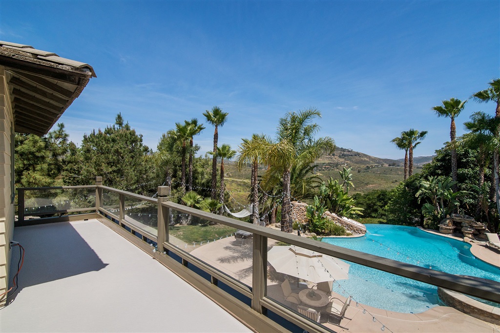 3410 Adams Run Encinitas, CA 92024 - Photo 16 of 25 Gallery Image 16
