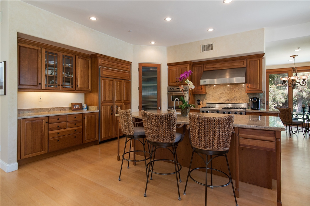 3410 Adams Run Encinitas, CA 92024 - Photo 6 of 25 Gallery Image 6