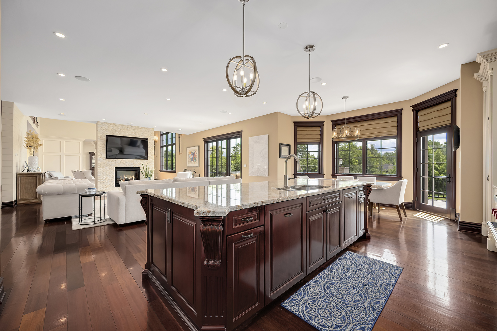 8511 Kearney Road Downers Grove, IL 60516 - Photo 22 of 71 a large kitchen with lots of counter space